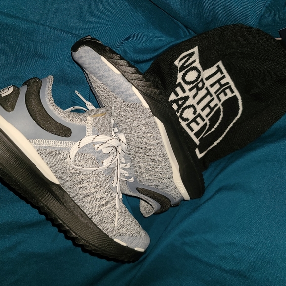 The North Face Sneakers - Picture 2 of 15